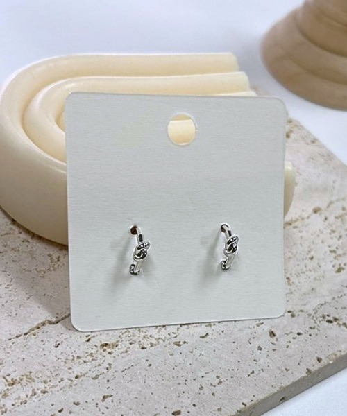 UP START(アップスタート)の「【456870】メンズノットフープピアス/ペア(RO)(ピアス(両耳用)・メンズ・ゴールド/シルバー・FREE)」の4枚目の写真
