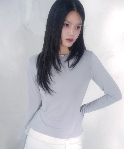 Vivacious(ビバシャス)の「ル シースルーレイヤードスパンT_3Colors(Tシャツ/カットソー・レディース・ライトグレー/チャコールグレー/ブルー・MEDIUM/SMALL)」の5枚目の写真