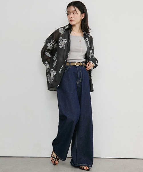 Doux archives(ドゥアルシーヴ)の「フラワー刺繍シアーオーバーシャツ(シャツ/ブラウス・レディース・ブラック/グレイッシュベージュ/アイボリー・FREE)」の11枚目の写真