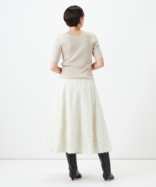 NOLLEY’S Sophi(ノーリーズソフィ)の「《手洗い可能》ラメリブ両前プルオーバー(ニット/セーター・レディース・ベージュ/ダークブラウン/グレー/ベビーピンク・38)」の11枚目の写真