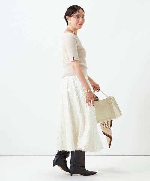 NOLLEY’S Sophi(ノーリーズソフィ)の「《手洗い可能》ラメリブ両前プルオーバー(ニット/セーター・レディース・ベージュ/ダークブラウン/グレー/ベビーピンク・38)」の12枚目の写真