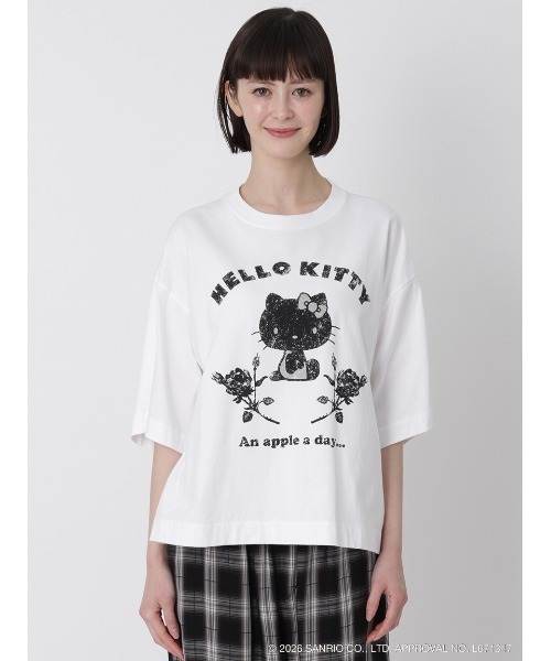 H.A.K(ハク)の「H.A.K×HELLO KITTY ハローキティとバラ かすれグリッタープリントTシャツ(Tシャツ/カットソー・レディース・ホワイト/グレー/ブラック・FREE)」の20枚目の写真
