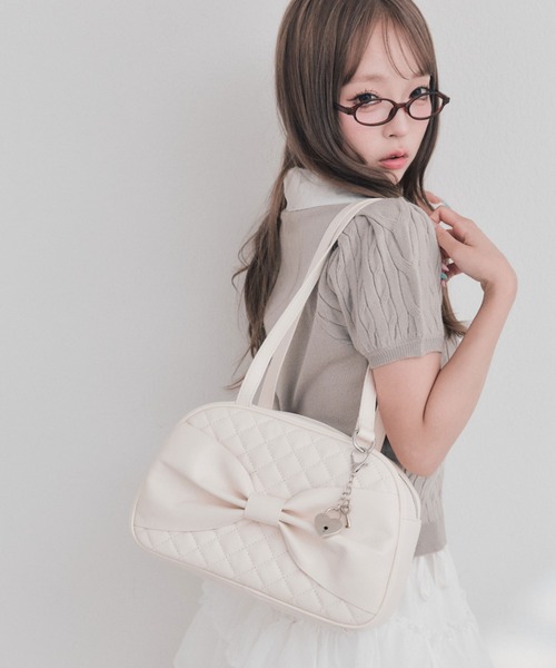 OLIVE des OLIVE(オリーブデオリーブ)の「キルティングリボンボストンバッグ(ボストンバッグ・レディース・アイボリー/ピンク/ブラック・FREE)」の10枚目の写真