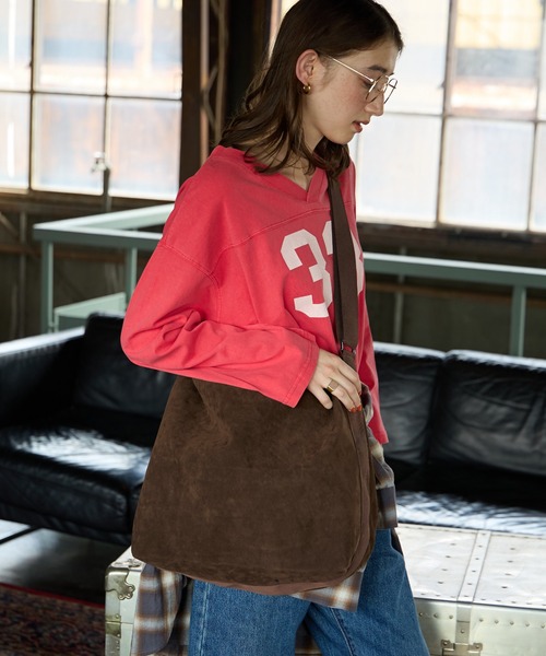 GEORGE'S(ジョージズ)の「ECO SUEDE BAG(ショルダーバッグ・レディース・ブラック/ブラウン/アイボリー・FREE)」の12枚目の写真