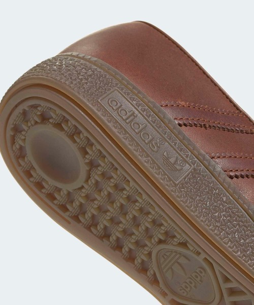 adidas（アディダス）の「ハンドボール スペツィアル ローファー / HANDBALL SPEZIAL LOAFER / アディダスオリジナルス adidas Originals（ローファー・レディース・ブラウン・23.0cm/26.5cm/27.0cm/27.5cm/28.0cm/28.5cm/29.0cm/22.0cm/22.5cm/23.5cm/24.0cm/24.5cm/25.0cm/25.5cm/26.0cm）」の8枚目の写真