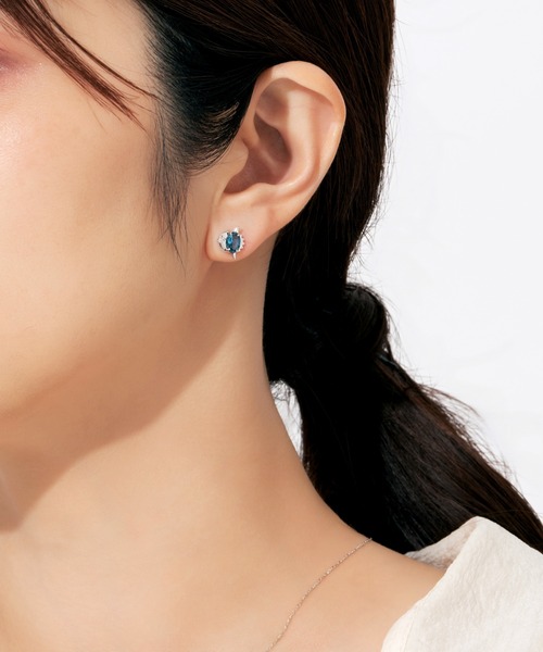 Jewel closet by L&Co.(ジュエルクローゼットバイエルアンドコー)の「K10 ホワイトゴールド マンボウ ピアス(ピアス(両耳用)・レディース・ホワイトゴールド・FREE)」の3枚目の写真