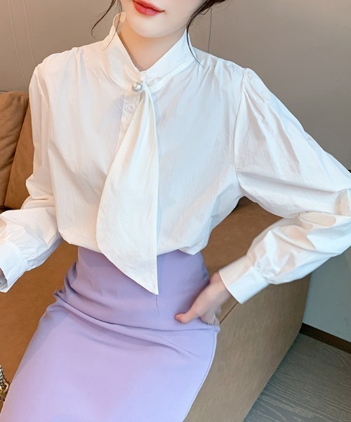 AMAJI(アマジ)の「ボウタイ コットン 長袖白シャツ(シャツ/ブラウス・レディース・ホワイト・SMALL/MEDIUM/LARGE/X-LARGE)」の3枚目の写真