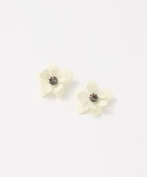 カラー フラワー ピアス