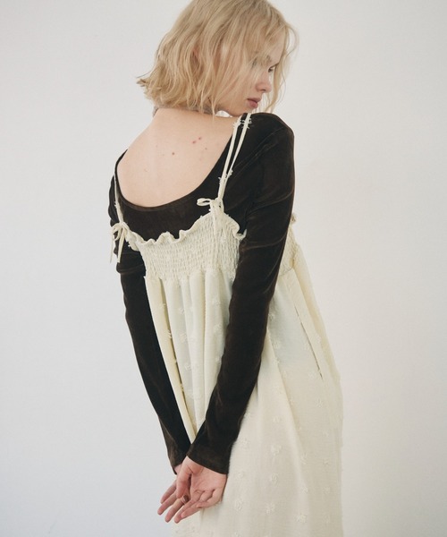 Crisp(クリスプ)の「crinkle volume cami onepiece / クリンクルボリュームキャミワンピース(ワンピース・レディース・ブラック/アイボリー・FREE)」の15枚目の写真