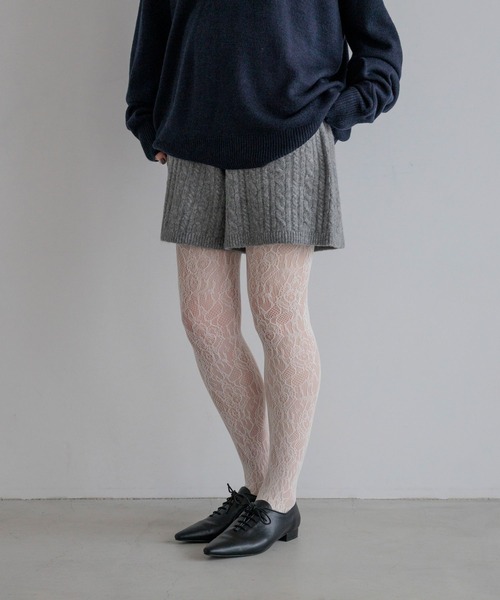 LOWRYS FARM(ローリーズファーム)の「ケーブルニットショートパンツ 1052805(その他パンツ・レディース・ブラック/アイボリー/グレー・FREE)」の1枚目の写真