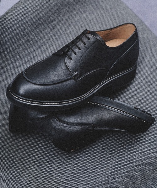 WYM LIDNM（ウィム バイ リドム）の「GRAINED LEATHER U-TIP DERBY SHOES（ドレスシューズ・メンズ・ブラック・L/XL/M/XS/S）」の3枚目の写真