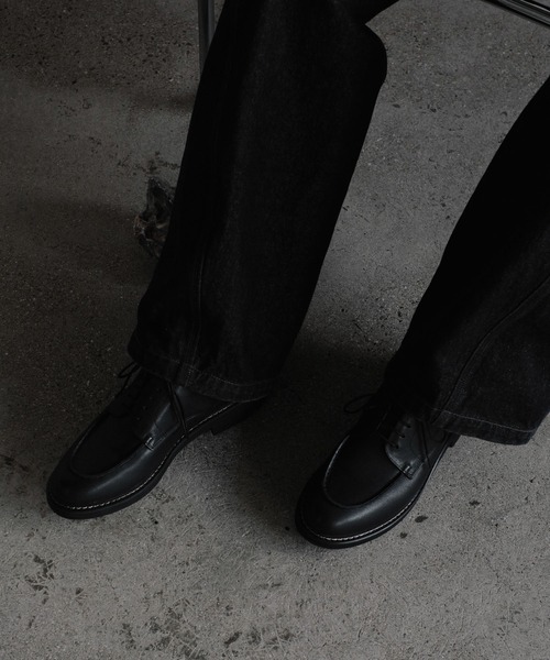 WYM LIDNM（ウィム バイ リドム）の「GRAINED LEATHER U-TIP DERBY SHOES（ドレスシューズ・メンズ・ブラック・L/XL/M/XS/S）」の9枚目の写真