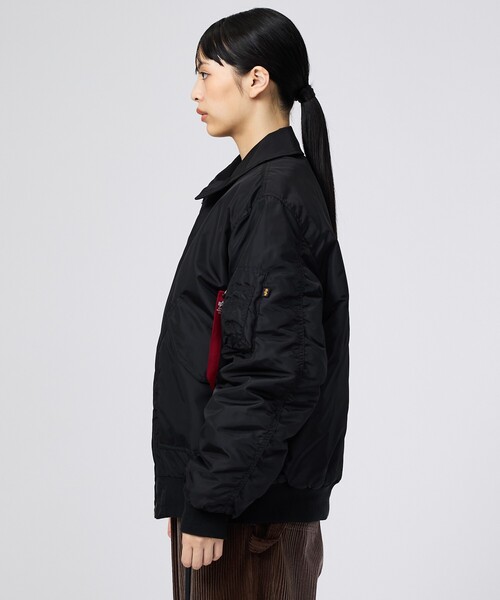 Alpha Industries(アルファインダストリーズ)の「【ALPHA / アルファ】CWU-45/P RELAXED FIT FLIGHT JACKET / オックスフォード リラックスフィット フライトジャケット / ユニセックス(ブルゾン・メンズ・ブラック・XL/L/M)」の13枚目の写真