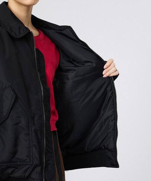 Alpha Industries(アルファインダストリーズ)の「【ALPHA / アルファ】CWU-45/P RELAXED FIT FLIGHT JACKET / オックスフォード リラックスフィット フライトジャケット / ユニセックス(ブルゾン・メンズ・ブラック・XL/L/M)」の7枚目の写真