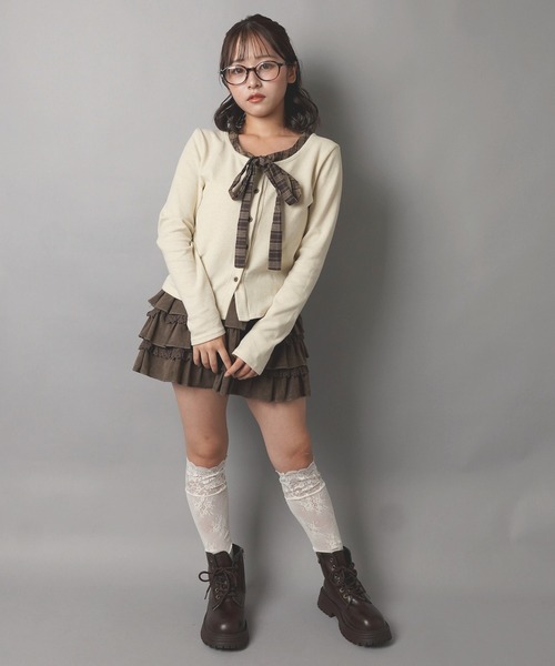 SPINNS(スピンズ)の「レイヤード風長袖カットソー/チェックリボン/NEO森ガール(Tシャツ/カットソー・レディース・アイボリー/ブラウン/チャコール・ONESIZE)」の13枚目の写真