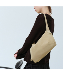 ネサ ホーボーバッグ Nessa Hobo Bag
