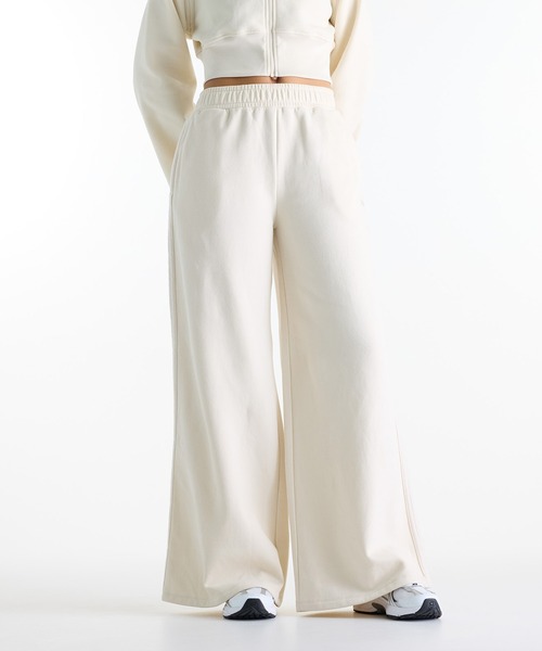 NEW BALANCE(ニューバランス)の「Brushed Coastal スウェットパンツ(裏起毛)(スウェットパンツ・レディース・ブラック/アイボリー・X-LARGE/LARGE/MEDIUM/SMALL)」の14枚目の写真