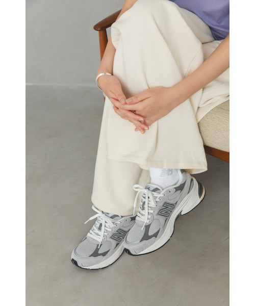 NEW BALANCE(ニューバランス)の「Brushed Coastal スウェットパンツ(裏起毛)(スウェットパンツ・レディース・ブラック/アイボリー・X-LARGE/LARGE/MEDIUM/SMALL)」の18枚目の写真