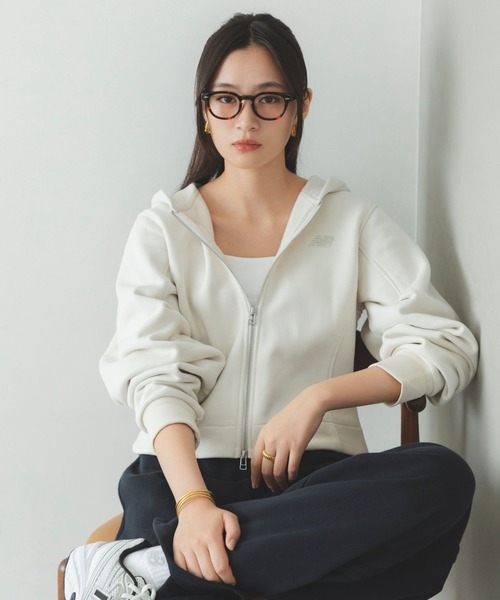 NEW BALANCE(ニューバランス)の「Brushed Coastal スウェットパンツ(裏起毛)(スウェットパンツ・レディース・ブラック/アイボリー・X-LARGE/LARGE/MEDIUM/SMALL)」の6枚目の写真