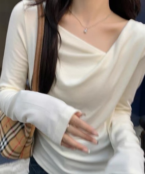 Beststore(ベストストア)の「ドレープネック デコルテ見せ 長袖トップス Tシャツ カットソー(Tシャツ/カットソー・レディース・グレー/ピンク/ブルー/アイボリー/ライトベージュ/ブラック・M/L)」の12枚目の写真