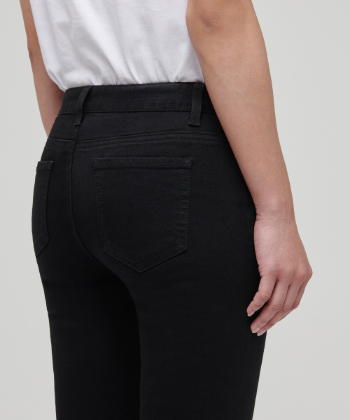 MUSINSA STANDARD WOMAN（ムシンサスタンダードウーマン）の「レディーススキニーデニムパンツ[ブラック]（デニムパンツ・レディース・その他・30/24/25/26）」の5枚目の写真
