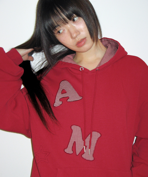 AMESWORLDWIDE(アメスワールドワイド)の「ビッグパッチアップリケフーディー レッド(パーカー・レディース・その他・SMALL/MEDIUM/LARGE)」の6枚目の写真