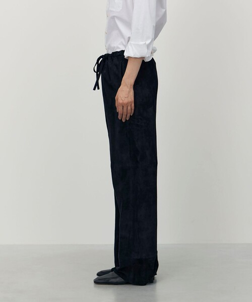 BACCA(バッカ)の「ゴートスエード イージーストレートパンツ(その他パンツ・レディース・ネイビー/ボルドー・36/34)」の6枚目の写真
