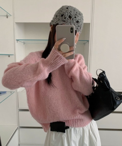 FLINEA(フリネア)の「クルーネック長袖ニットトップス(ニット/セーター・レディース・グレー/ピンク/オレンジ/ブルー/グリーン/アイボリー・FREE)」の5枚目の写真