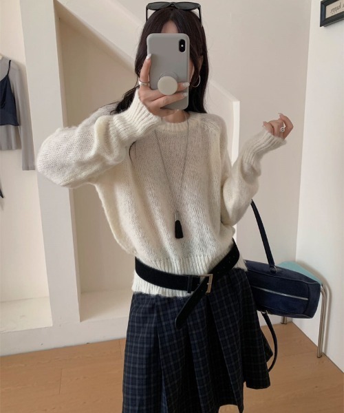 FLINEA(フリネア)の「クルーネック長袖ニットトップス(ニット/セーター・レディース・グレー/ピンク/オレンジ/ブルー/グリーン/アイボリー・FREE)」の11枚目の写真