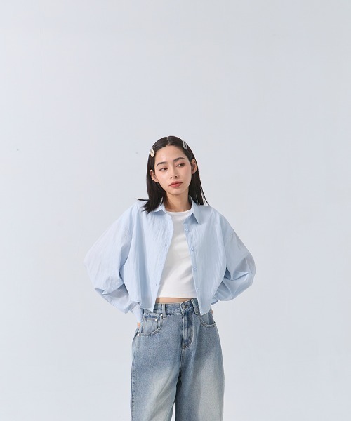 QUEEN SHOP（クイーンショップ）の「バックタックショートシャツ（シャツ/ブラウス・レディース・ライトブラウン/ブルー/グリーン/ベージュ・FREE）」の4枚目の写真