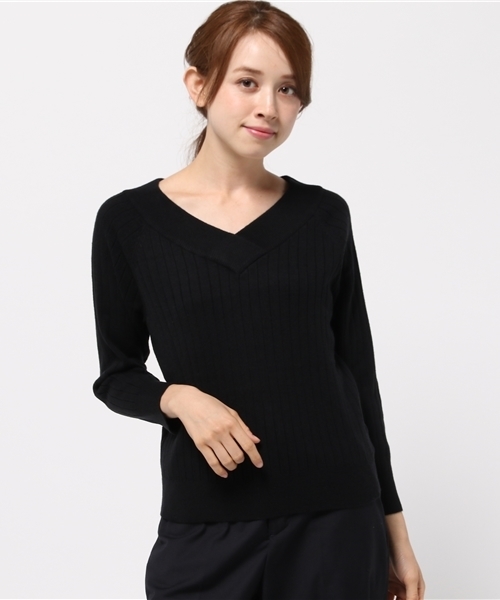 31 Sons de mode（トランテアン　ソン　ドゥ　モード）の「ストレッチワイドリブVネックプルオーバー（ニット/セーター・レディース・ライトグレー/オフホワイト/ブラック/エンジ・36）」の15枚目の写真