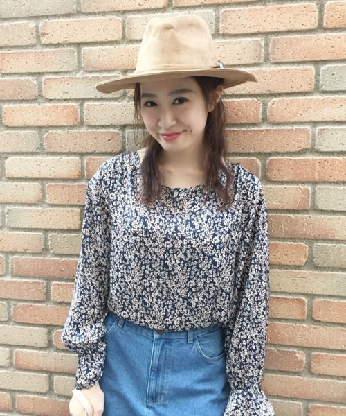 mystic（ミスティック）の「小花柄2WAYブラウス（シャツ/ブラウス