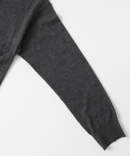 URBAN RESEARCH Sonny Label(アーバンリサーチサニーレーベル)の「Sonny Label 2WAYフロントタックニット(ニット/セーター・レディース・グレー/オレンジ系その他/キャメル/グリーン・FREE)」の8枚目の写真
