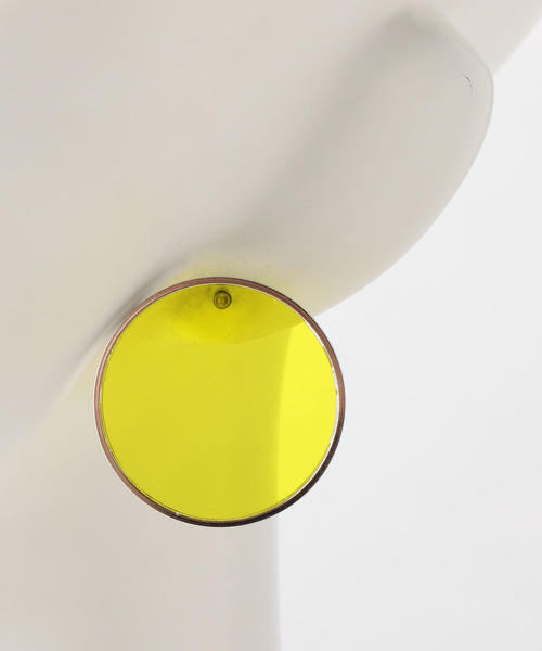 Casselini(キャセリーニ)の「CASSELINIサークルモチーフピアス〈キャセリーニ〉(ピアス(両耳用)・レディース・オフホワイト/ブラック/イエロー・FREE)」の9枚目の写真