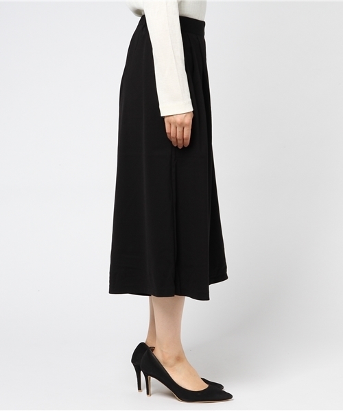 Honeys(ハニーズ)の「ポンチ素材を使ったカットガウチョパンツ(その他パンツ・レディース・ブラック/ダークネイビー/ボルドー/ブルー/ピンク/杢グレー・L/M/LL/S)」の8枚目の写真