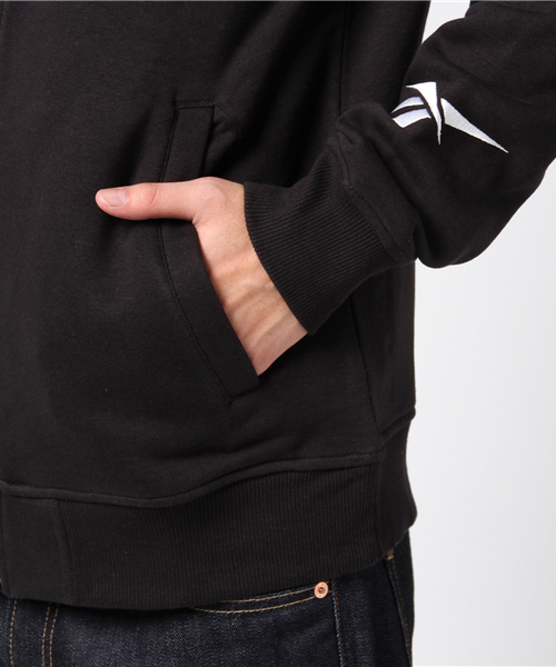 Reebok（リーボック）の「【2017秋冬】フーディー [LF HOODIE]（パーカー・メンズ・ブラック/ホワイト・XX-LARGE/X-LARGE/LARGE/MEDIUM/X-SMALL/XXX-LARGE/SMALL）」の3枚目の写真