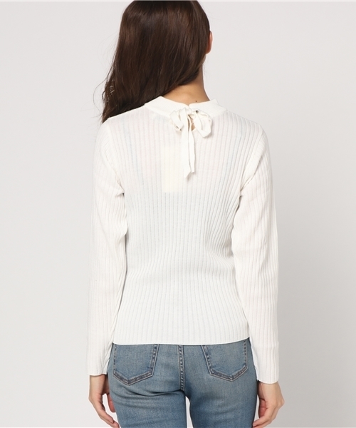 earth music&ecology（アースミュージックアンドエコロジー）の「・バックリボンリブニットプルオーバー（ニット/セーター・レディース・ブラック/アイボリー/ボルドー/キャメル・S/M）」の6枚目の写真