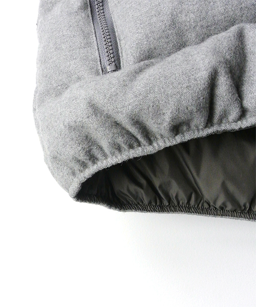 BEAMS F(ビームスエフ)の「ASPESI / 別注“AGILE”ウール(ダウンベスト・メンズ・ライトグレー/ダークブラウン/ネイビー・X-SMALL/SMALL/MEDIUM/LARGE)」の7枚目の写真