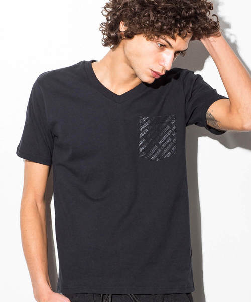 NUMBER (N)INE DENIM(ナンバーナインデニム)の「NUMBER (N)INE DENIM(ナンバーナインデニム)ロゴパターンプリントポケットTシャツ(Tシャツ/カットソー・メンズ・グレー/ブラック/レッド/ホワイト・MEDIUM/LARGE/X-LARGE/SMALL)」の2枚目の写真
