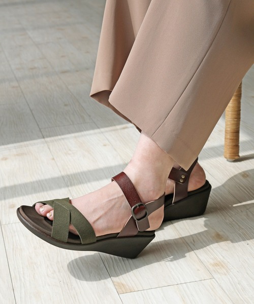 RiiiKa（リーカ）の「【MADE IN JAPAN】【安心の日本製】クロスラインウェッジサンダル【RiiiKa/リーカ】（サンダル・レディース・ブラウン系その他/キャメル/ブラック/カーキ・M/S/LL/L）」の14枚目の写真