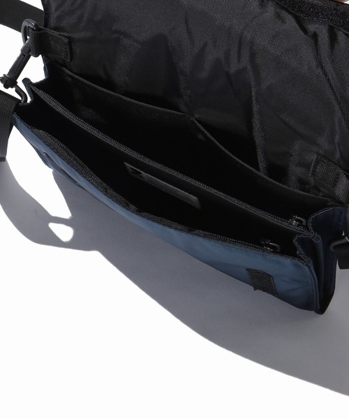 MAKAVELIC（マキャベリック）の「MAKAVELIC / マキャベリック : 2WAY SACOCHE#（ボディバッグ/ウエストポーチ・メンズ・ブラック/ネイビー・FREE）」の12枚目の写真