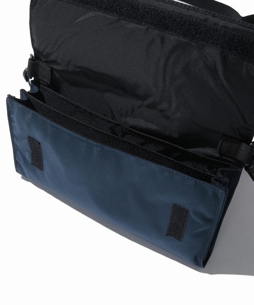 MAKAVELIC（マキャベリック）の「MAKAVELIC / マキャベリック : 2WAY SACOCHE#（ボディバッグ/ウエストポーチ・メンズ・ブラック/ネイビー・FREE）」の9枚目の写真