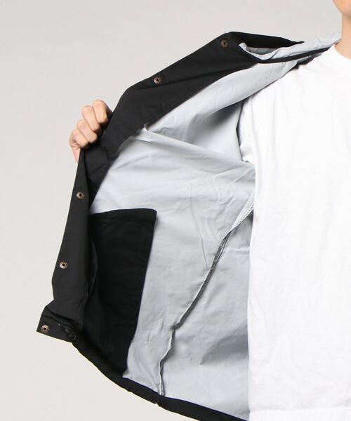 Independent Trading Co】HOODED WATERE RESISTANT WINDBREAKER