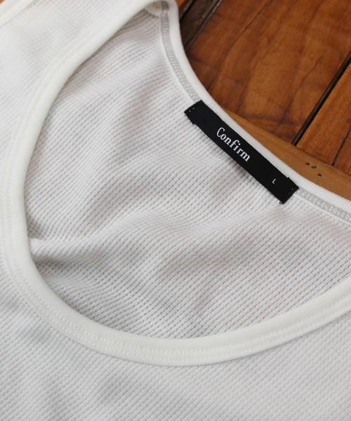 Confirm（コンファーム）の「Confirm / コンファーム ワッフルスクエアロングタンク（タンクトップ・メンズ・ホワイト系その他/ブラック/グレー・M/L）」の6枚目の写真
