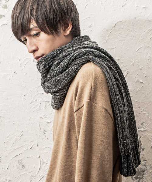 MinoriTY（マイノリティ）の「モールヤーンマフラー（マフラー・メンズ・ブラック/ベージュ/モカ/チャコール・FREE）」の3枚目の写真