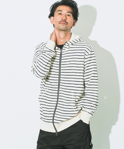 JACK & MARIE(ジャックアンドマリー)の「【Johnbull/ジョンブル】 パイルフーディー FULLZIP(パーカー・メンズ・ホワイト・M/S/L)」の1枚目の写真