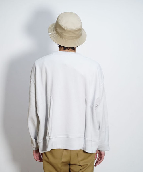 KAIKO（カイコー）の「KAIKO OBLONG SWEAT MARK（スウェット・メンズ・ライトグレー/ブラック/レッド/ライトパープル・S/M/L）」の6枚目の写真
