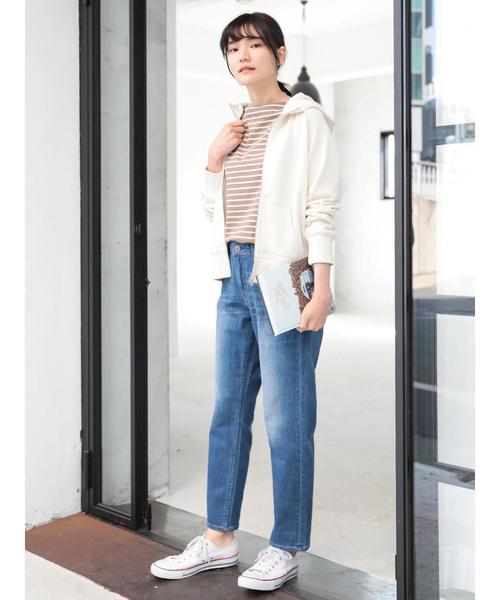 AMERICAN HOLIC（アメリカンホリック）の「テーパードデニム（デニムパンツ・レディース・インディゴブルー/ライトインディゴブルー/ワンウォッシュ・S/M/L/XS/XXS）」の16枚目の写真