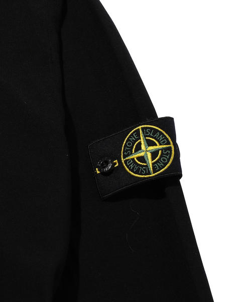 STONE ISLAND(ストーンアイランド)の「<STONE ISLAND> CTN KNIT C/N 2/ニット(ニット/セーター・メンズ・ブラック・MEDIUM/LARGE)」の6枚目の写真