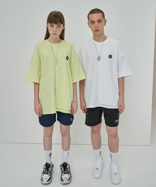 OY（オーワイ）の「ダブルレイヤード半袖Tシャツ/カットソー（Tシャツ/カットソー・メンズ・ホワイト/ブラック/ライトイエロー・FREE）」の8枚目の写真